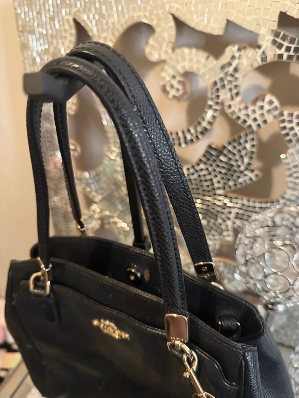 ⭐️Coach Black Leather Bag with Shoulder Strap
